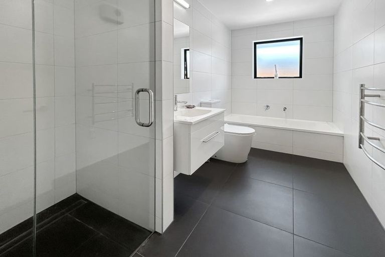 Photo of property in 30 Quinn Crescent, Woodend, 7610