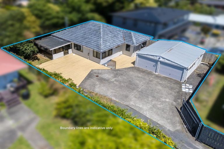 Photo of property in 12 Pomaria Road, Henderson, Auckland, 0610