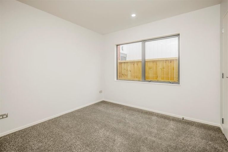 Photo of property in 39 Clayden Shuttleworth Street, Papakura, 2110