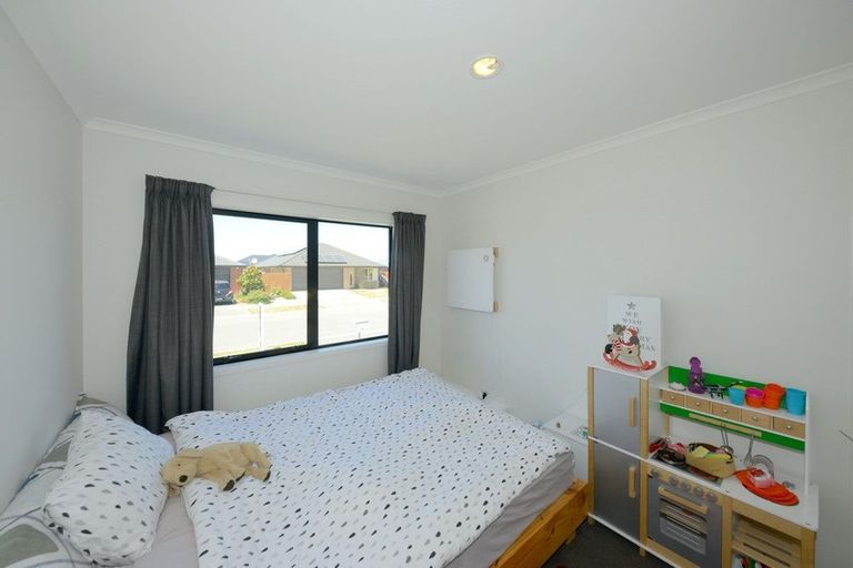 Photo of property in 14 Berners Way, Rolleston, 7615