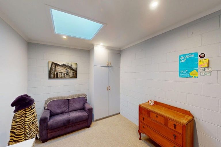 Photo of property in 107 Ryder Crescent, Levin, 5510
