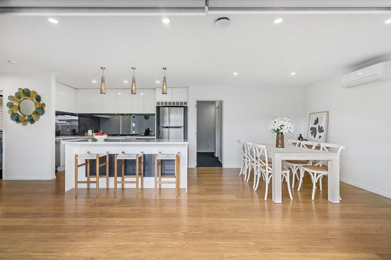 Photo of property in 10 Dellaca Lane, Wigram, Christchurch, 8025