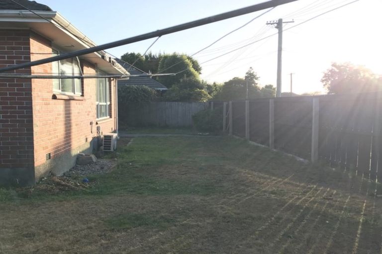 Photo of property in 2/58 Brookside Terrace, Bryndwr, Christchurch, 8053