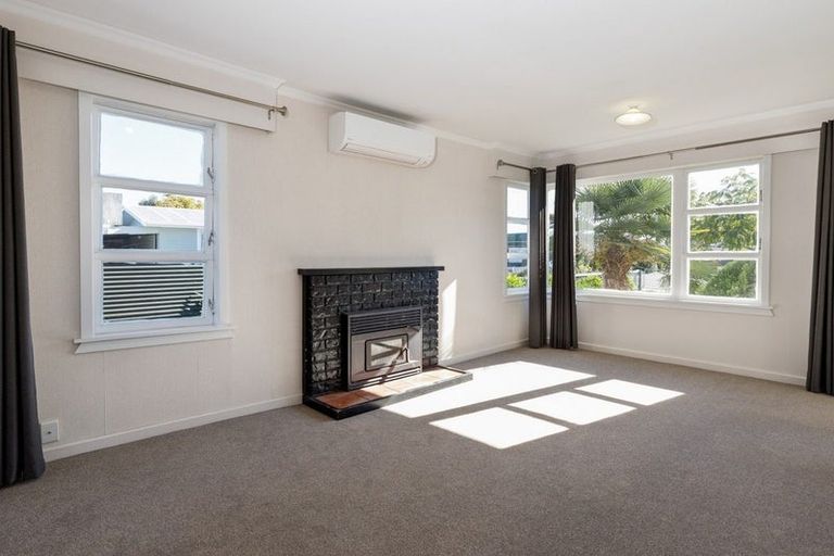 Photo of property in 42 Budge Street, Riversdale, Blenheim, 7201