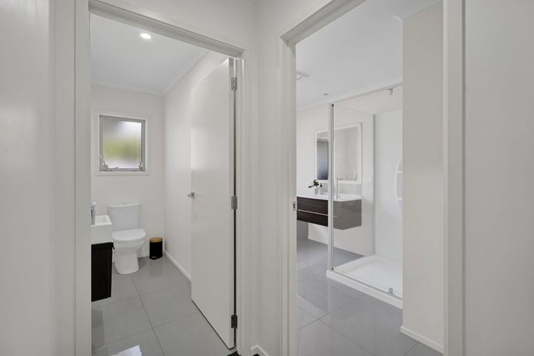 Photo of property in 18 Rawiri Drive, Bell Block, New Plymouth, 4312