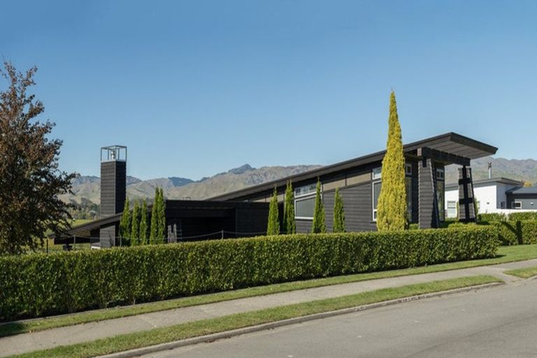 Photo of property in 105 Marlborough Ridge Drive, Fairhall, Blenheim, 7272