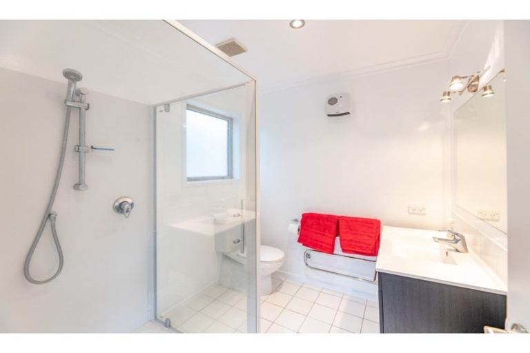 Photo of property in 69 Baker Street, New Brighton, Christchurch, 8083