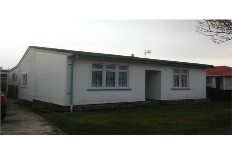 Photo of property in 64 Vogel Street, Roslyn, Palmerston North, 4414