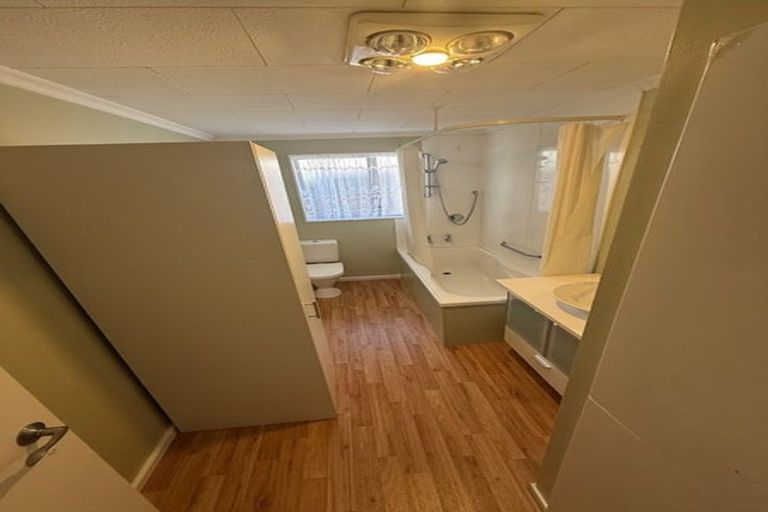 Photo of property in 340 Wellington Road, Wainuiomata, Lower Hutt, 5014