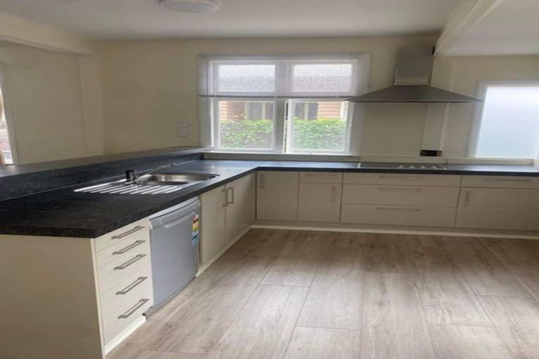 Photo of property in 345 Ferry Road, Waltham, Christchurch, 8011