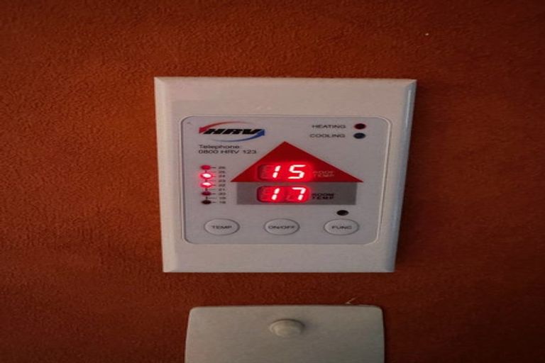 Photo of property in 17 Old Coach Road, Johnsonville, Wellington, 6037