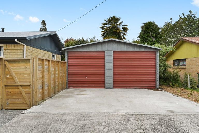 Photo of property in 50 Storey Avenue, Forest Lake, Hamilton, 3200