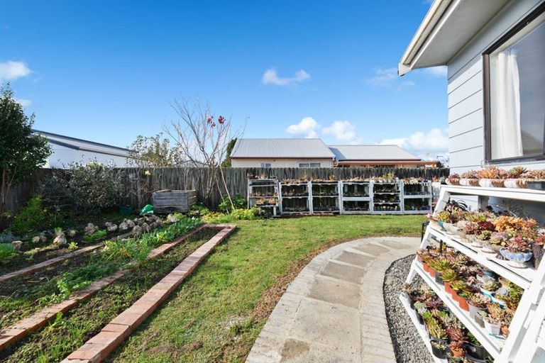 Photo of property in 1/31 Pomaria Road, Henderson, Auckland, 0610