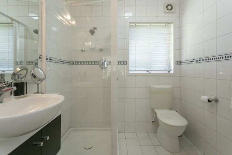 Photo of property in 46 Gillies Avenue, Taupo, 3330