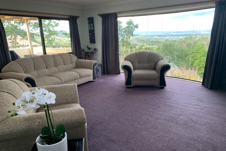 Photo of property in 223 Hill Road, The Gardens, Auckland, 2105