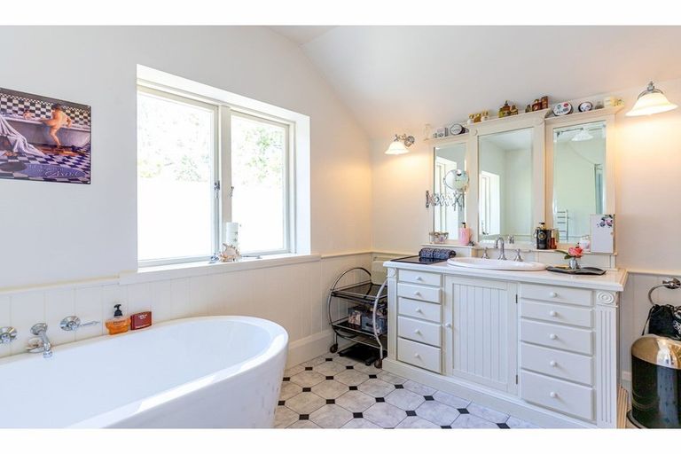 Photo of property in 82 Grants Road, Marchwiel, Timaru, 7910