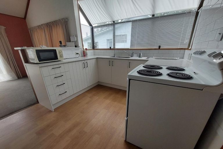 Photo of property in 1/30a Verbena Road, Birkdale, Auckland, 0626