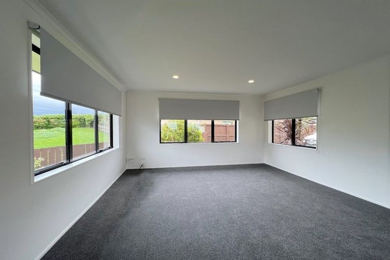 Photo of property in 11b Sharaleigh Place, Grandview Heights, Hamilton, 3200