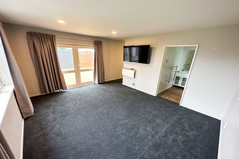 Photo of property in 9 Mahoe Street, Templeton, Christchurch, 8042