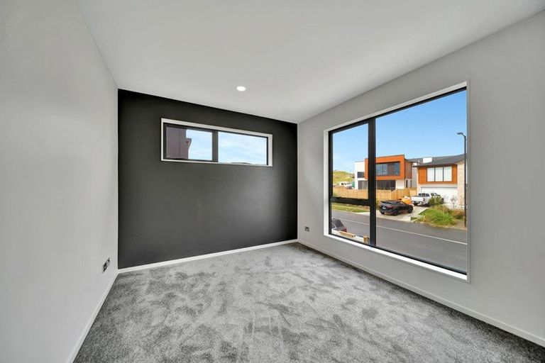 Photo of property in 1 Verdant View Avenue, Flat Bush, Auckland, 2019