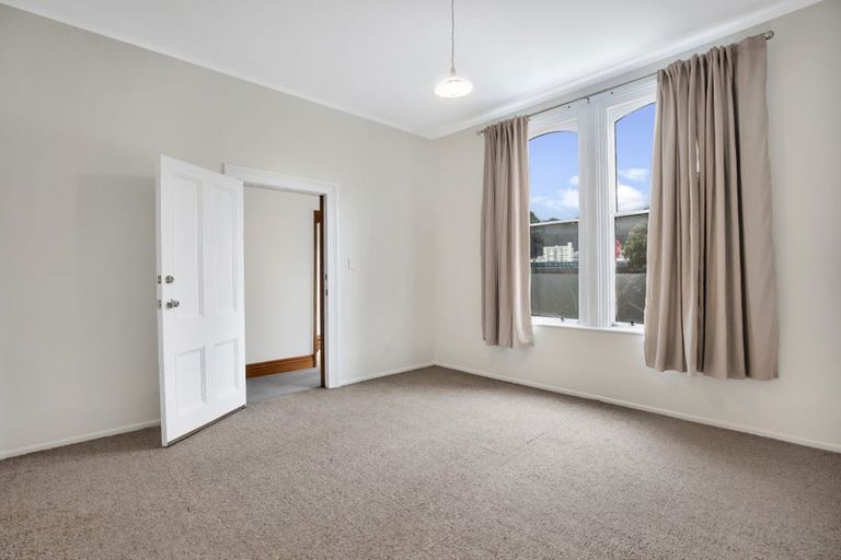 Photo of property in 46 Sussex Street, Mount Cook, Wellington, 6021