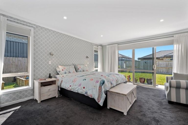 Photo of property in 111 Penetaka Heights, Pyes Pa, Tauranga, 3112