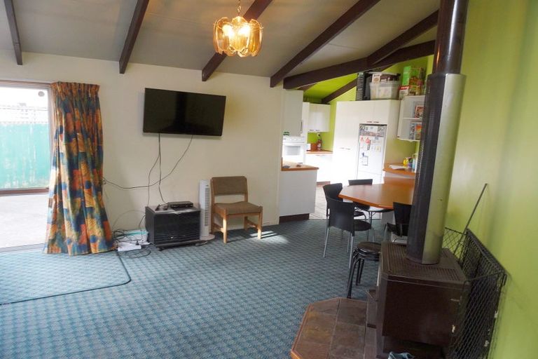 Photo of property in 671 Castle Street, North Dunedin, Dunedin, 9016