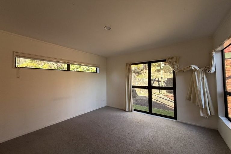 Photo of property in 7 Aotearoa Terrace, Murrays Bay, Auckland, 0630