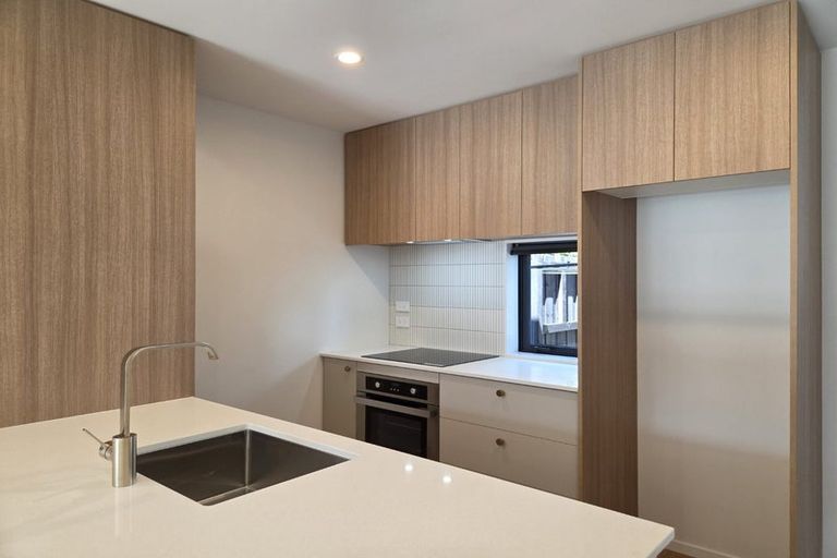 Photo of property in 3/86 Holly Road, St Albans, Christchurch, 8014