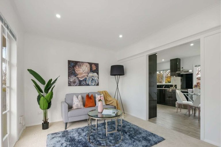 Photo of property in 1/13 Rollerson Street, Papakura, 2110