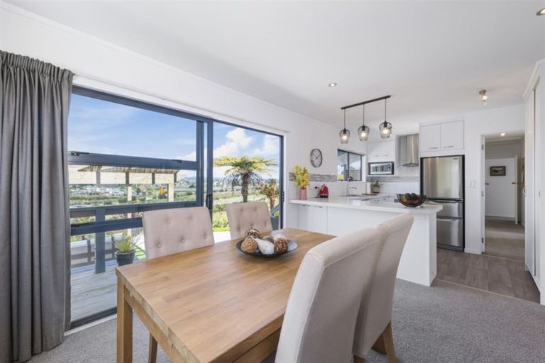 Photo of property in 60 Westminster Drive, Bethlehem, Tauranga, 3110