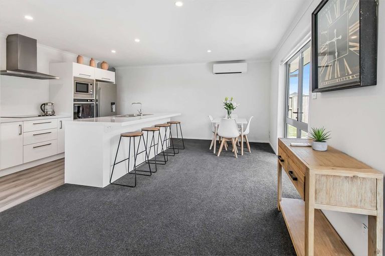 Photo of property in 6 Plate Lane, Papamoa, 3118