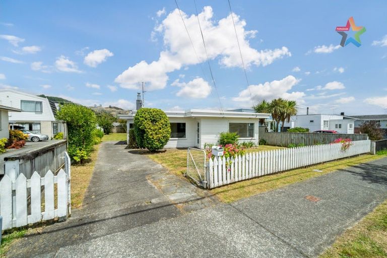 Photo of property in 71 Miro Street, Trentham, Upper Hutt, 5018