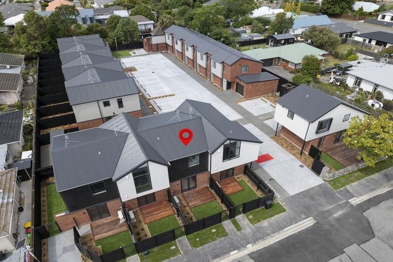 Photo of property in 2/132 Tancred Street, Linwood, Christchurch, 8062