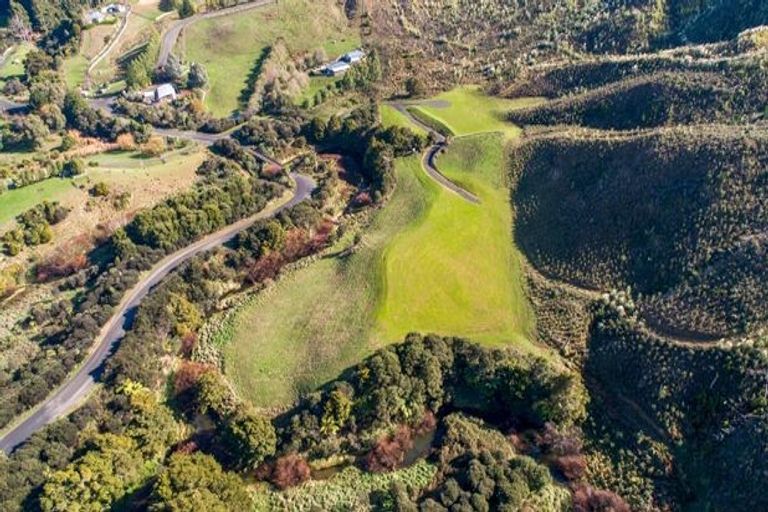 Photo of property in 50 Mick Dillon Road, Tahekeroa, Kaukapakapa, 0873