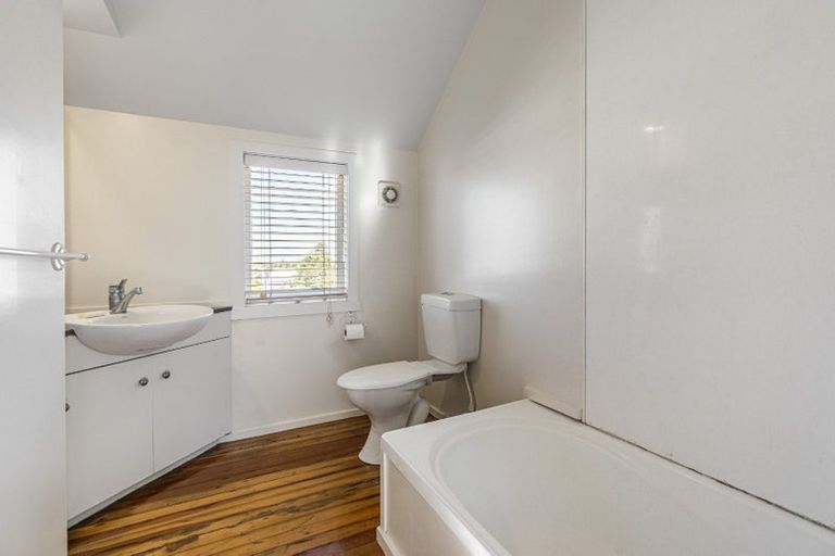 Photo of property in 570a New North Road, Morningside, Auckland, 1021