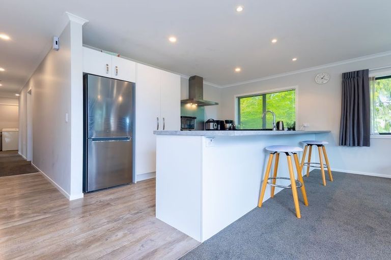 Photo of property in 16a Utauta Street, Waikanae, 5036