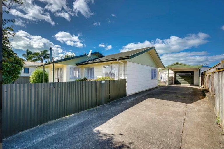 Photo of property in 402 Kennedy Road, Pirimai, Napier, 4112