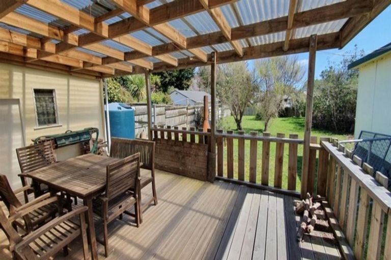 Photo of property in 99 Kahukura Avenue, Waitarere Beach, Levin, 5510