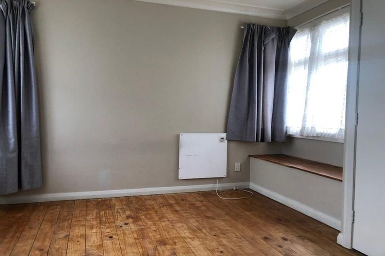 Photo of property in 3 Rutland Street, Levin, 5510