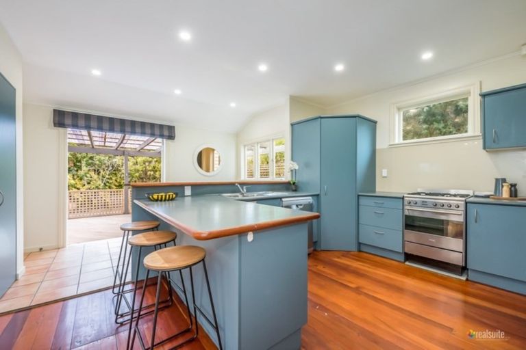 Photo of property in 49 Penrose Street, Woburn, Lower Hutt, 5010