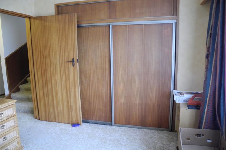 Photo of property in 12 Timaru Road, Waimate, 7924