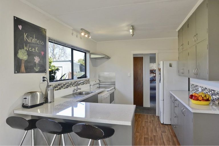 Photo of property in 20 Hornsby Street, Carterton, 5713