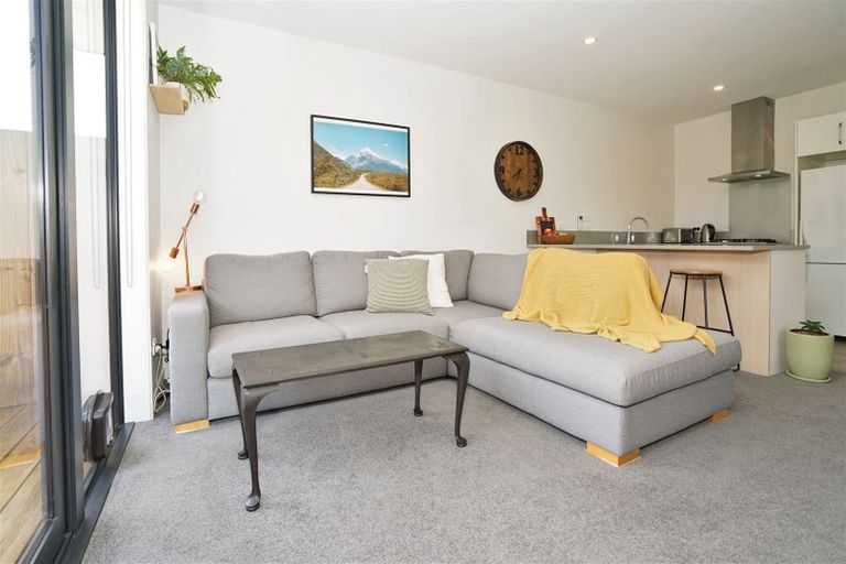 Photo of property in 2/58 Mansel Avenue, Hillcrest, Hamilton, 3216