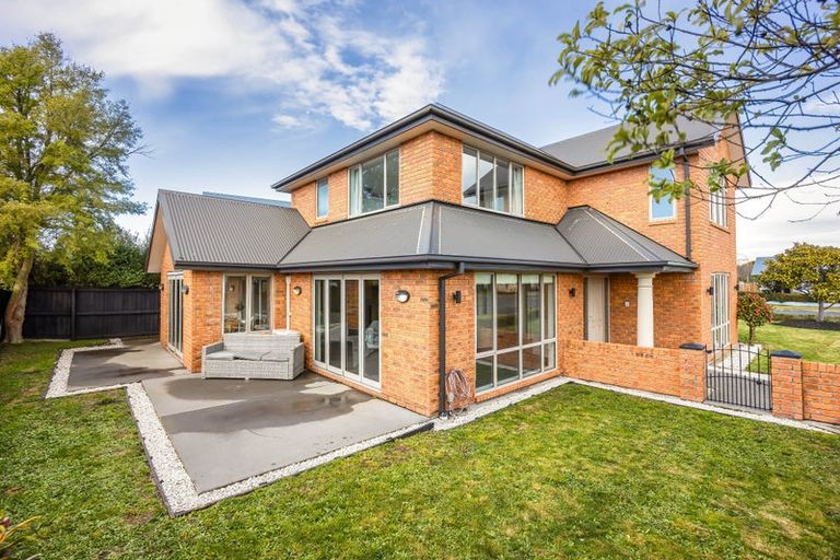 Photo of property in 2 Wedmore Close, Burwood, Christchurch, 8083