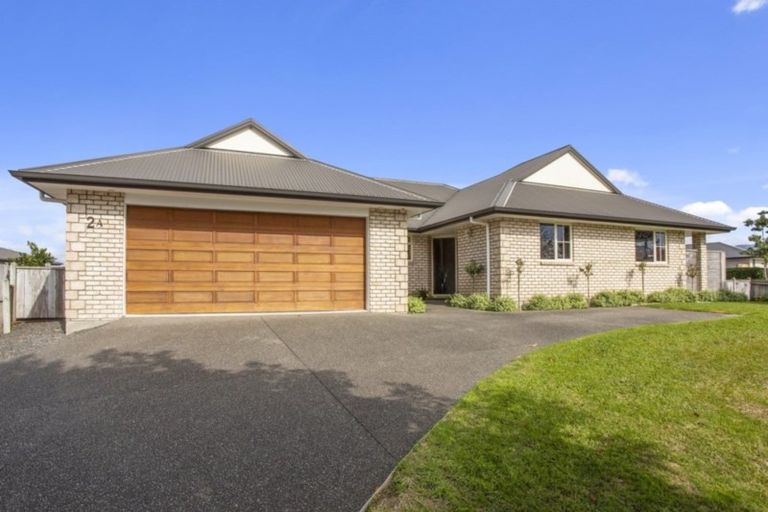 Photo of property in 2a Bransley Grove, Katikati, 3129