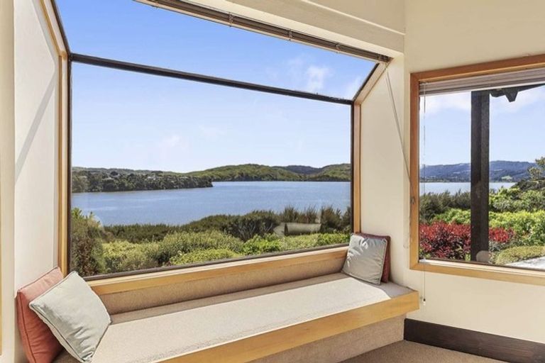 Photo of property in 21 Bosun Terrace, Whitby, Porirua, 5024