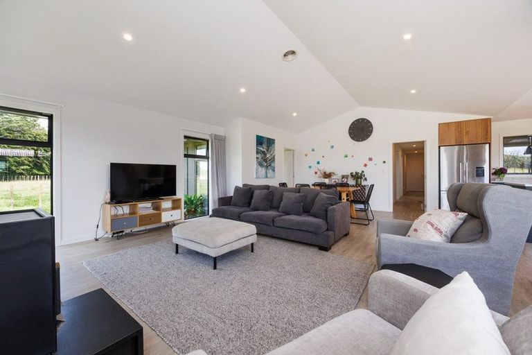 Photo of property in 407 Taonui Road, Aorangi, Feilding, 4775