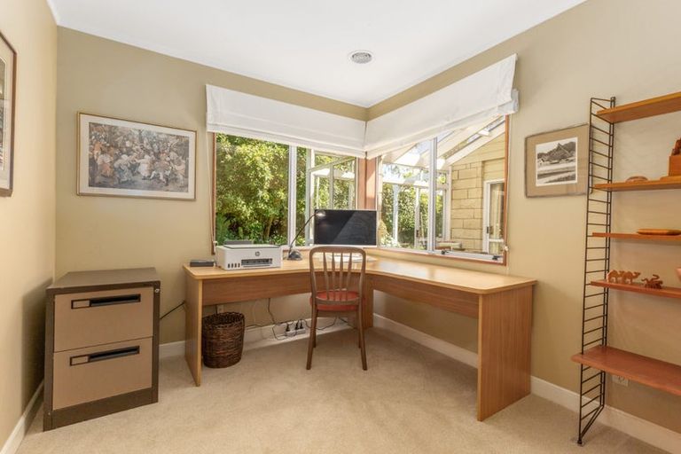 Photo of property in 12 Ngarara Road, Waikanae, 5036