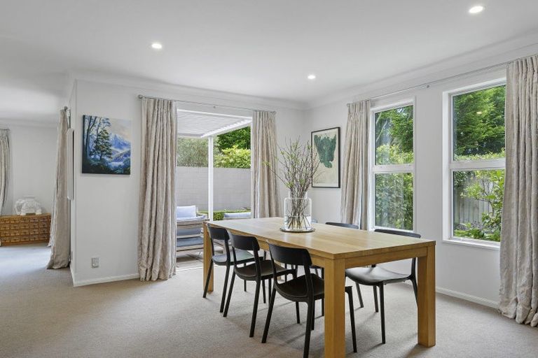 Photo of property in 9 Kereru Lane, Riccarton, Christchurch, 8011